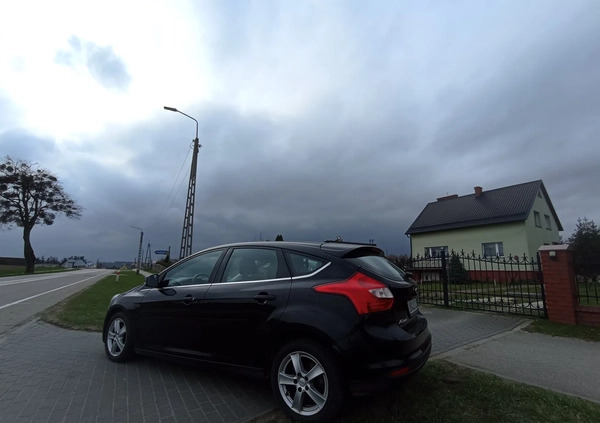 Ford Focus cena 23900 przebieg: 142896, rok produkcji 2013 z Chęciny małe 466